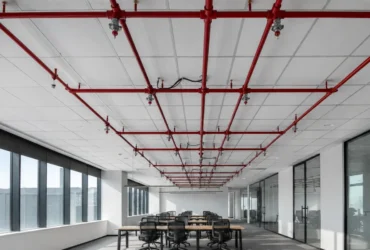 fire sprinkler pada ruangan kantor